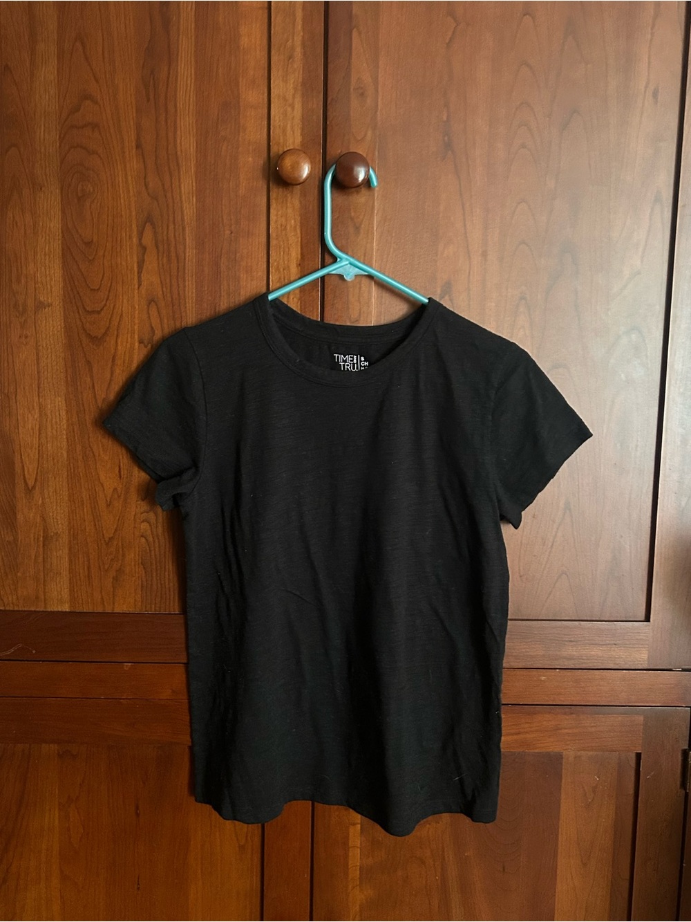 Time and Tru Black Short Sleeve Tee